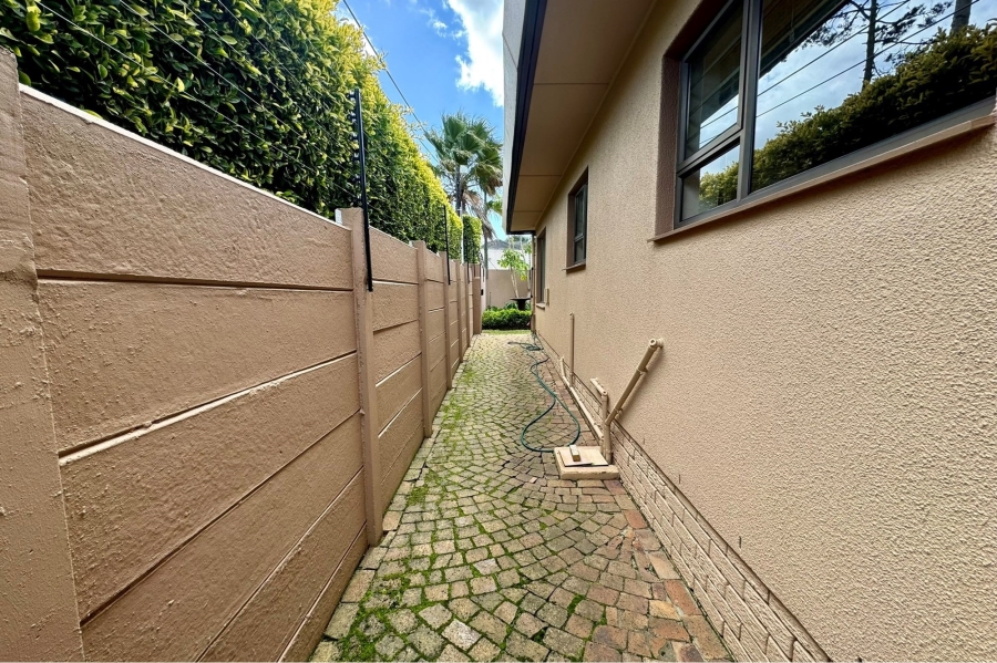 To Let 1 Bedroom Property for Rent in Welgemoed Western Cape